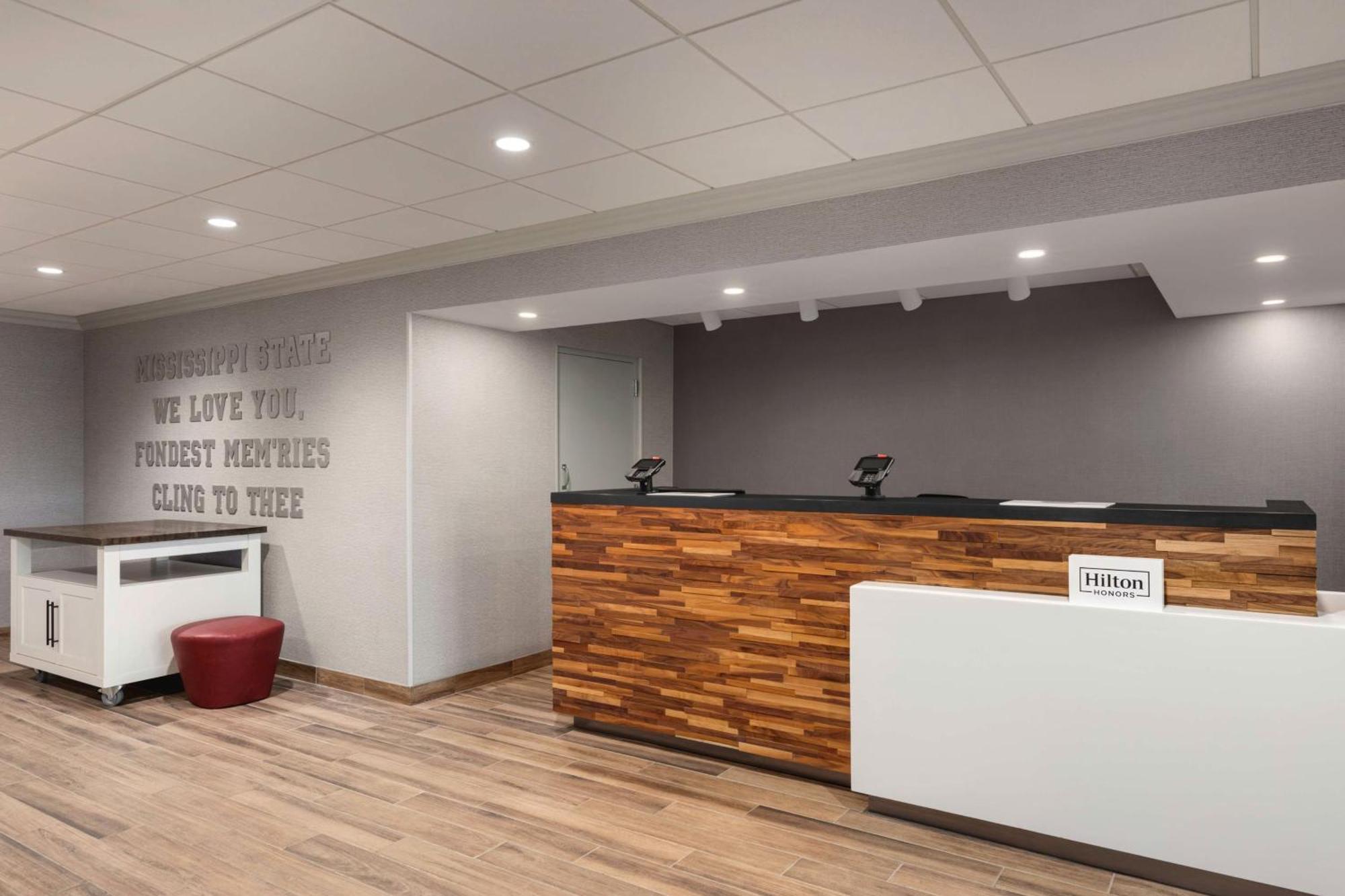 Hampton Inn Starkville Luaran gambar