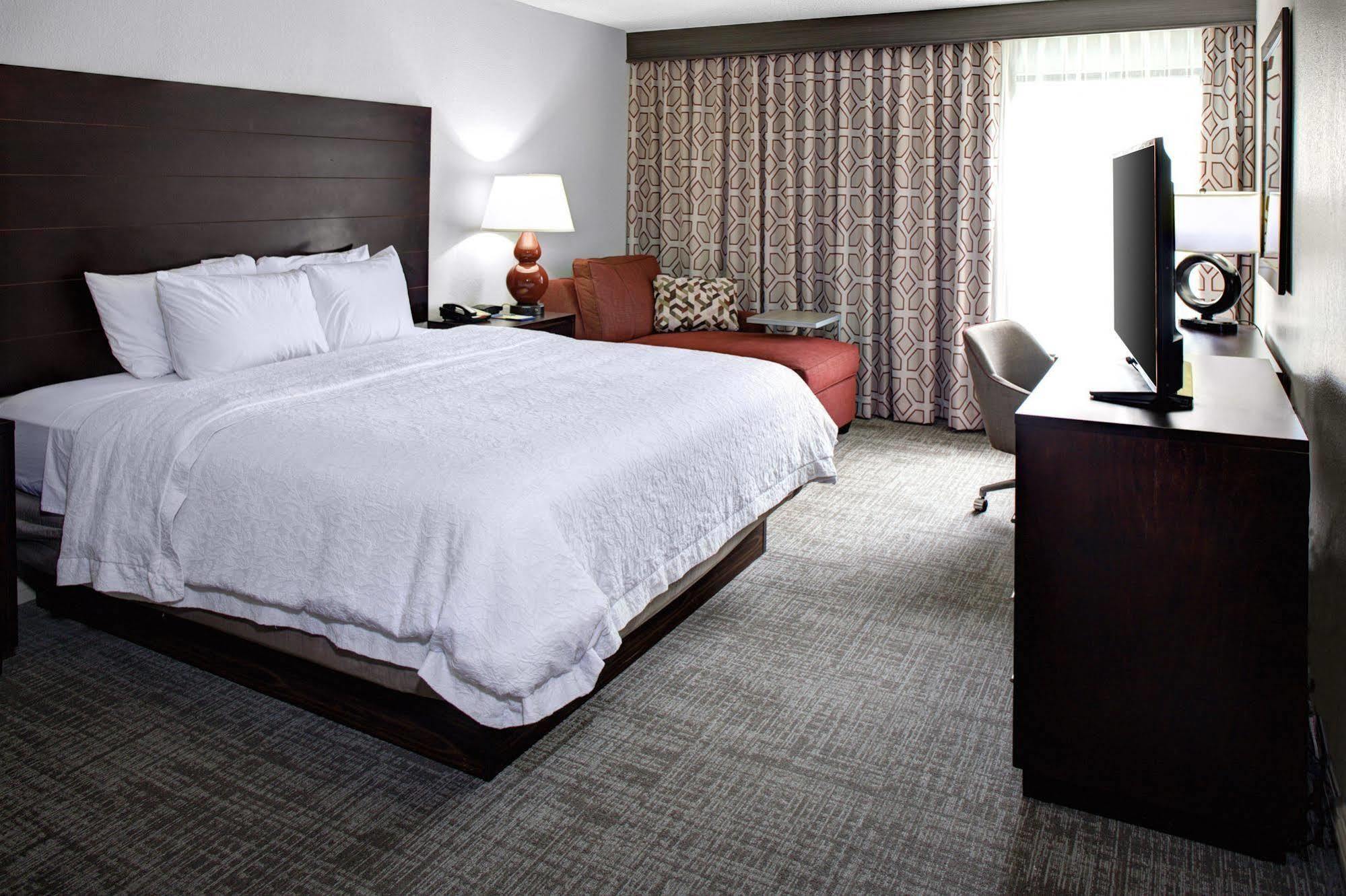 Hampton Inn Starkville Luaran gambar