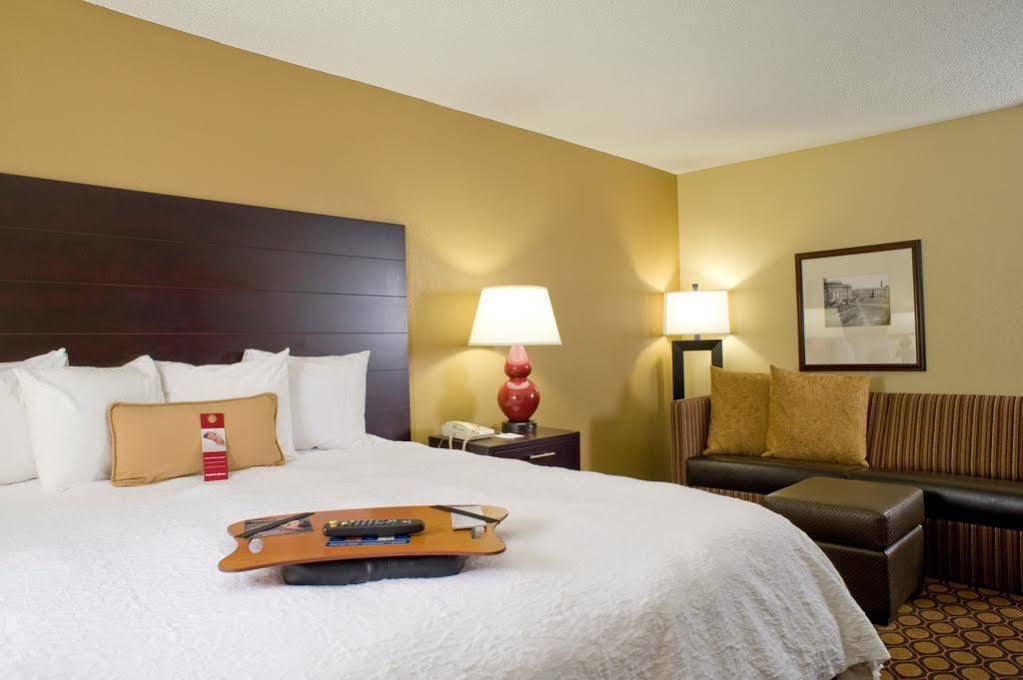 Hampton Inn Starkville Luaran gambar